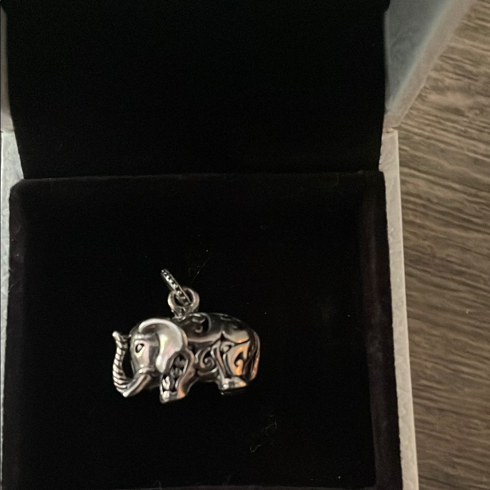 Sterling Silver Elephant Pendant
